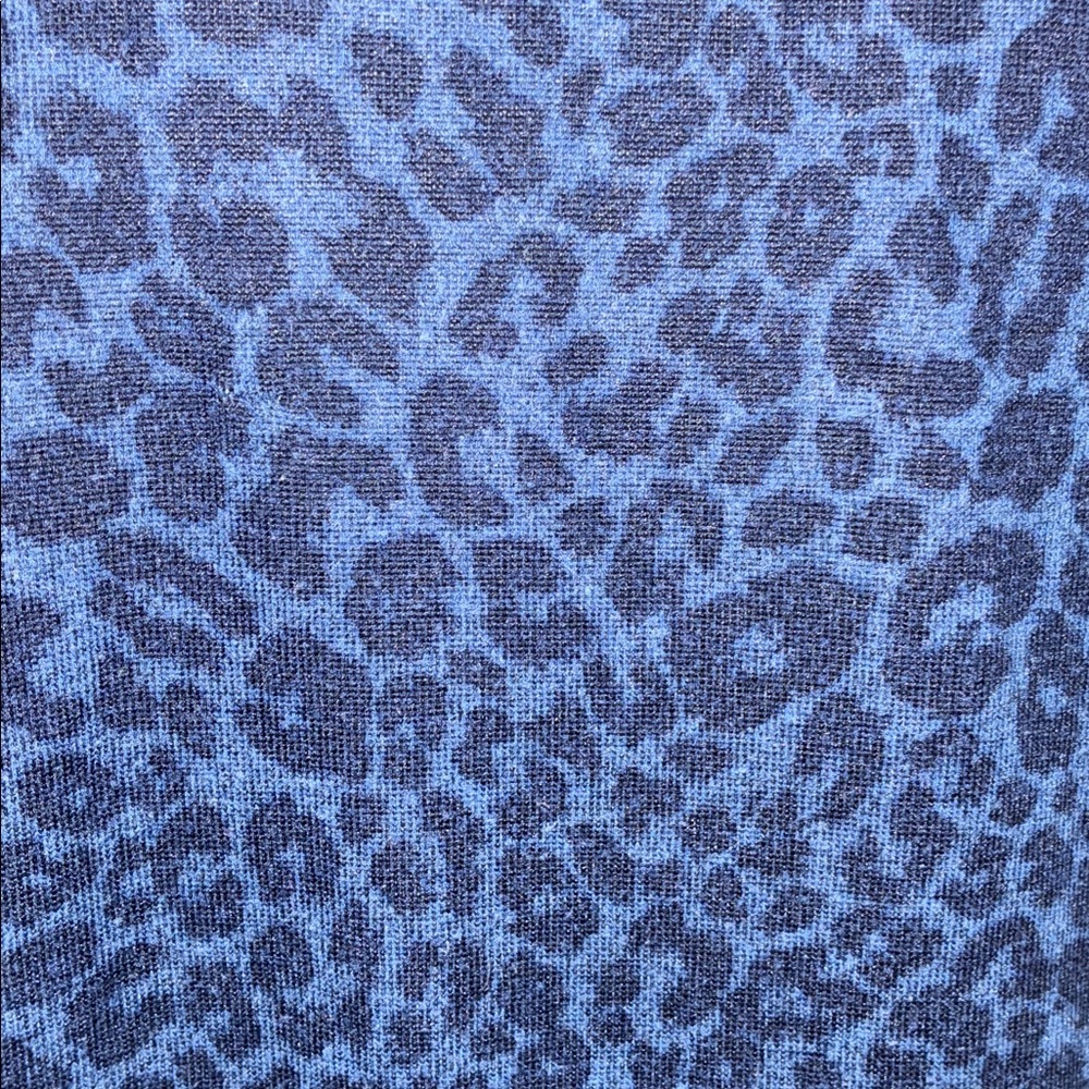Marks & Spencer Navy Leopard Print 3/4 Sleeve Top Cheetah Cougar slits women's S - Picture 3 of 15